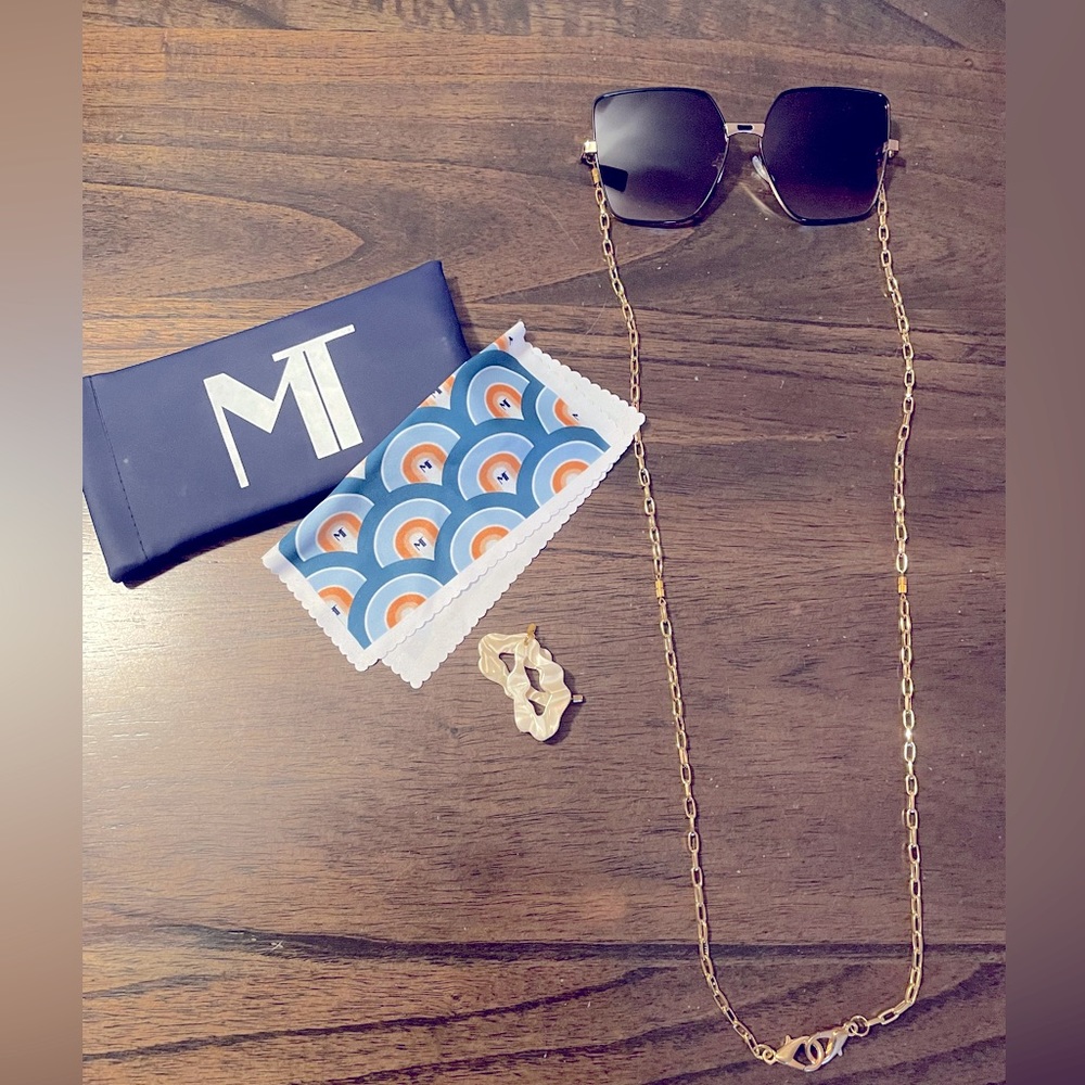 Sunloops Frame + Chain & Charms